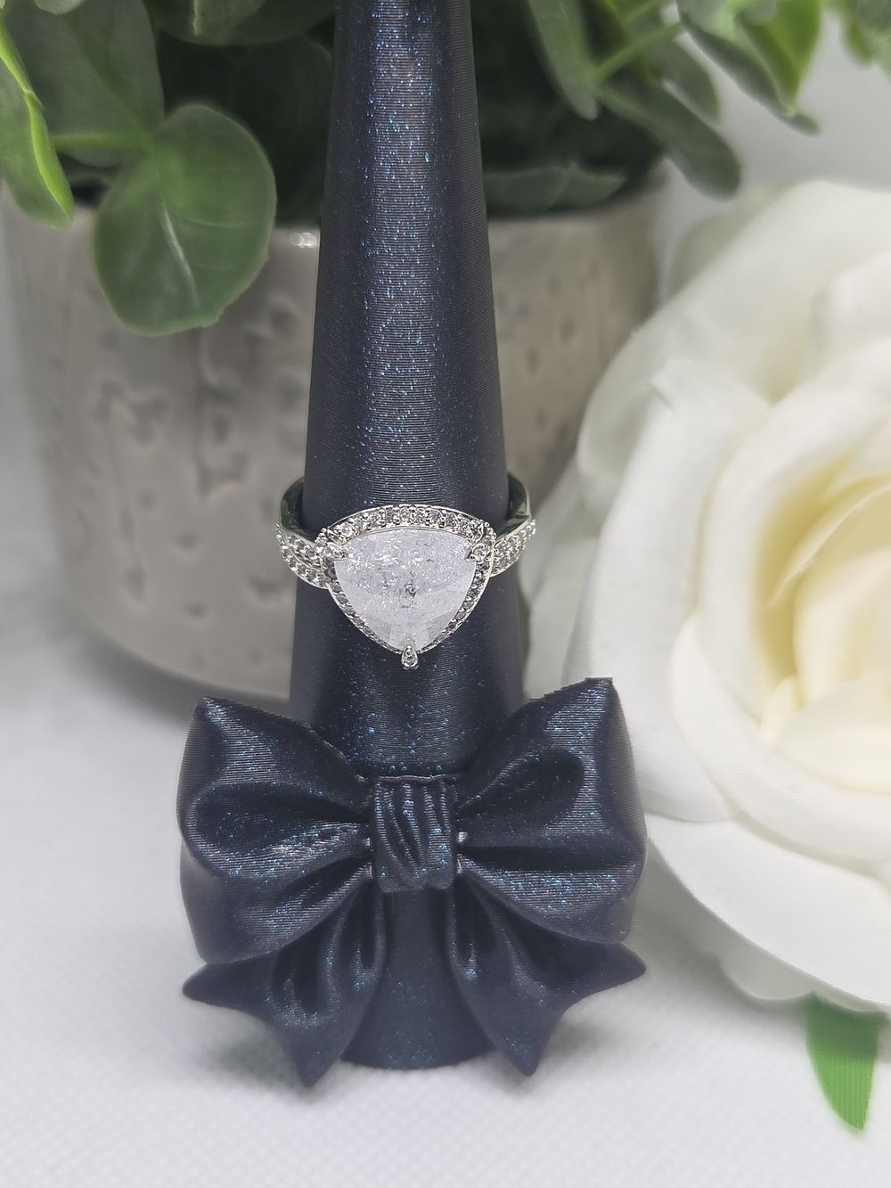 BP Teardrop Whie Frost Halo Ring On Rhodium Plating